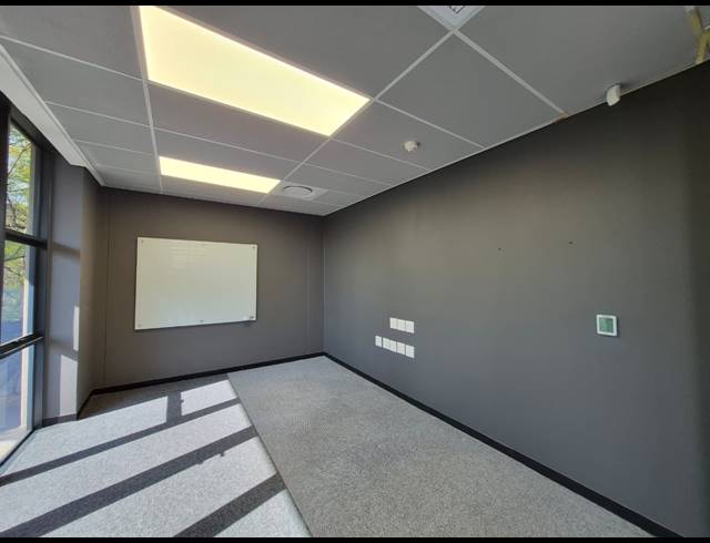 465M² OFFICE TO LET IN MELROSE ESTATE